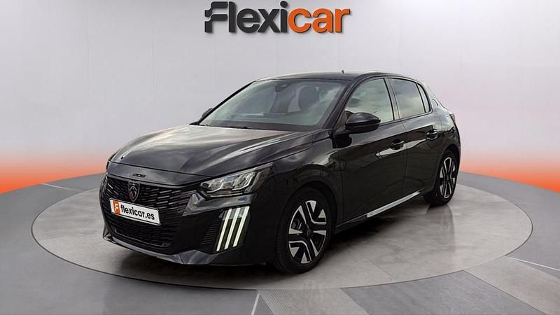 Usado Peugeot 208 Allure 102 CV (75 kW) 2024 Negro Utilitario