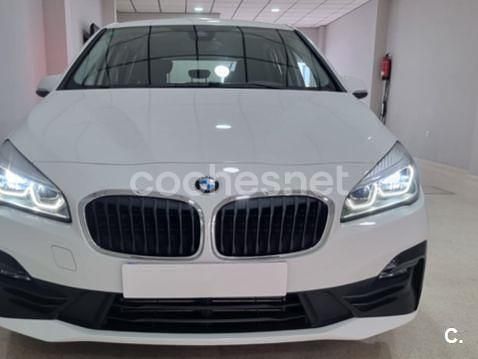 Usado BMW 216 Active Tourer 116 CV (85 kW) 2018 Blanco Monovolumen