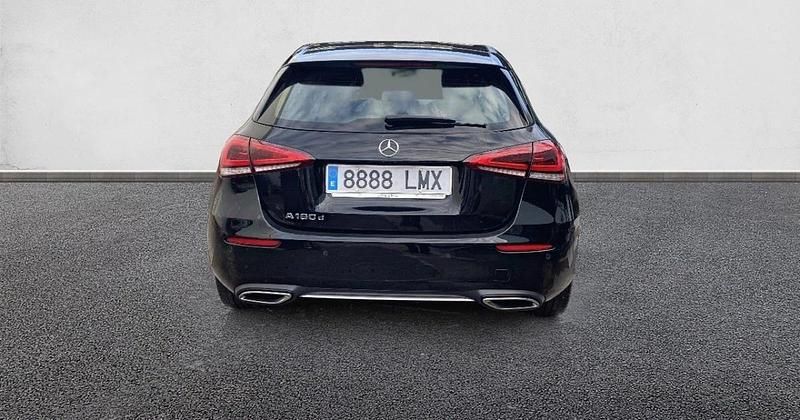 Usado Mercedes A180 116 CV (85 kW) 2021