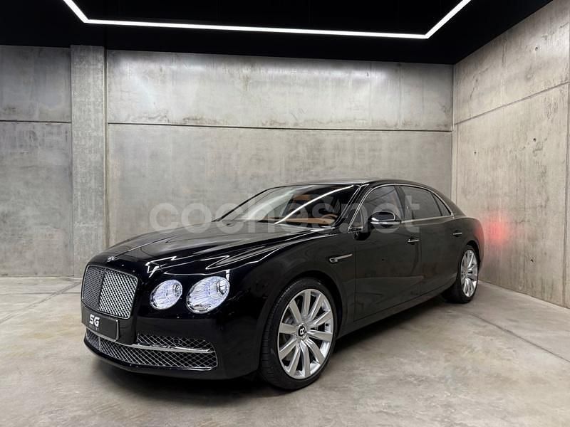 Usado Bentley Flying Spur 625 CV (459 kW) 2015 Negro Berlina