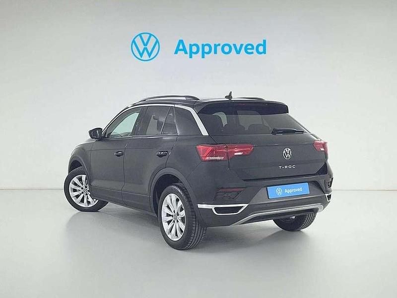 Usado VW T-Roc Advance 110 CV (80 kW) 2021 Negro SUV