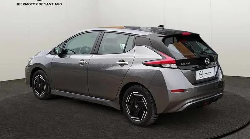 Usado Nissan Leaf Acenta 110 kW (150 CV) 2025 Gris skyline grey (metalizado) Utilitario