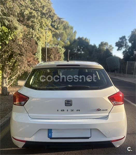 Usado Seat Ibiza FR 110 CV (80 kW) 2019 Blanco Berlina