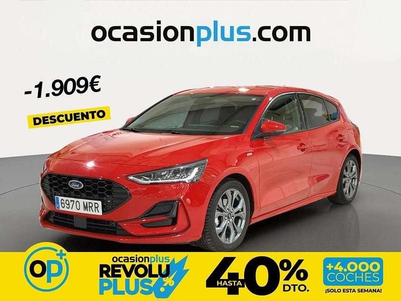 Usado Ford Focus ST-Line 155 CV (114 kW) 2024 Rojo Utilitario