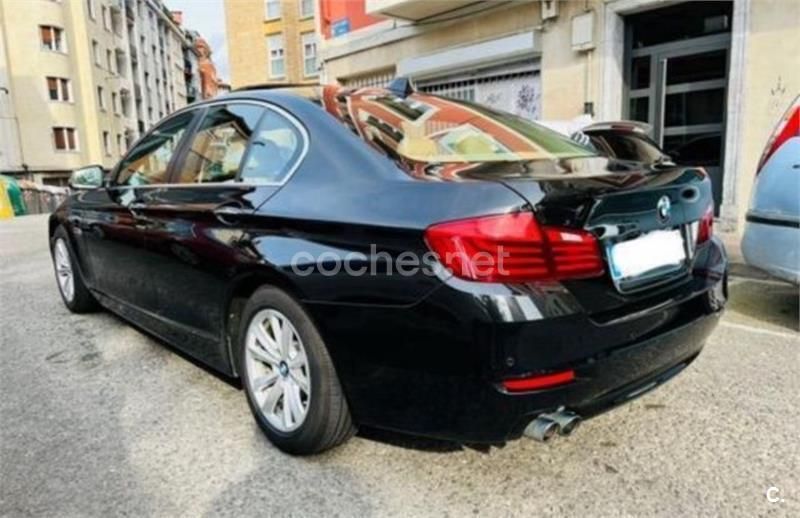 Negro Usado 2017 BMW 520 Gran Turismo Berlina | 21.000 € (Precio justo) - Imagen 1/1