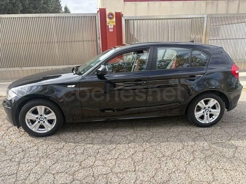 Occasion BMW 118 Sport Line 143 PK (105 kW) 2012 Zwart Hatchback