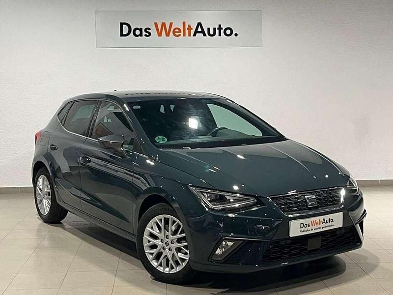 Azul Usado 2025 Seat Ibiza Utilitario | 16.490 € (Precio justo) - Imagen 1/4