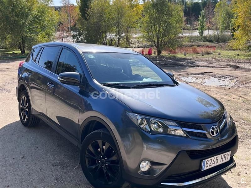 Gris / plata Usado 2013 Toyota RAV4 Executive SUV | 13.800 € (Precio justo) - Imagen 1/4