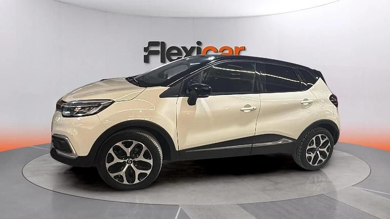 Usado Renault Captur Zen 131 CV (96 kW) 2019 Beige SUV