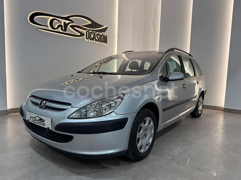 Gris / plata Usado 2002 Peugeot 307 Familiar | 2500 € (Precio justo) - Imagen 1/4