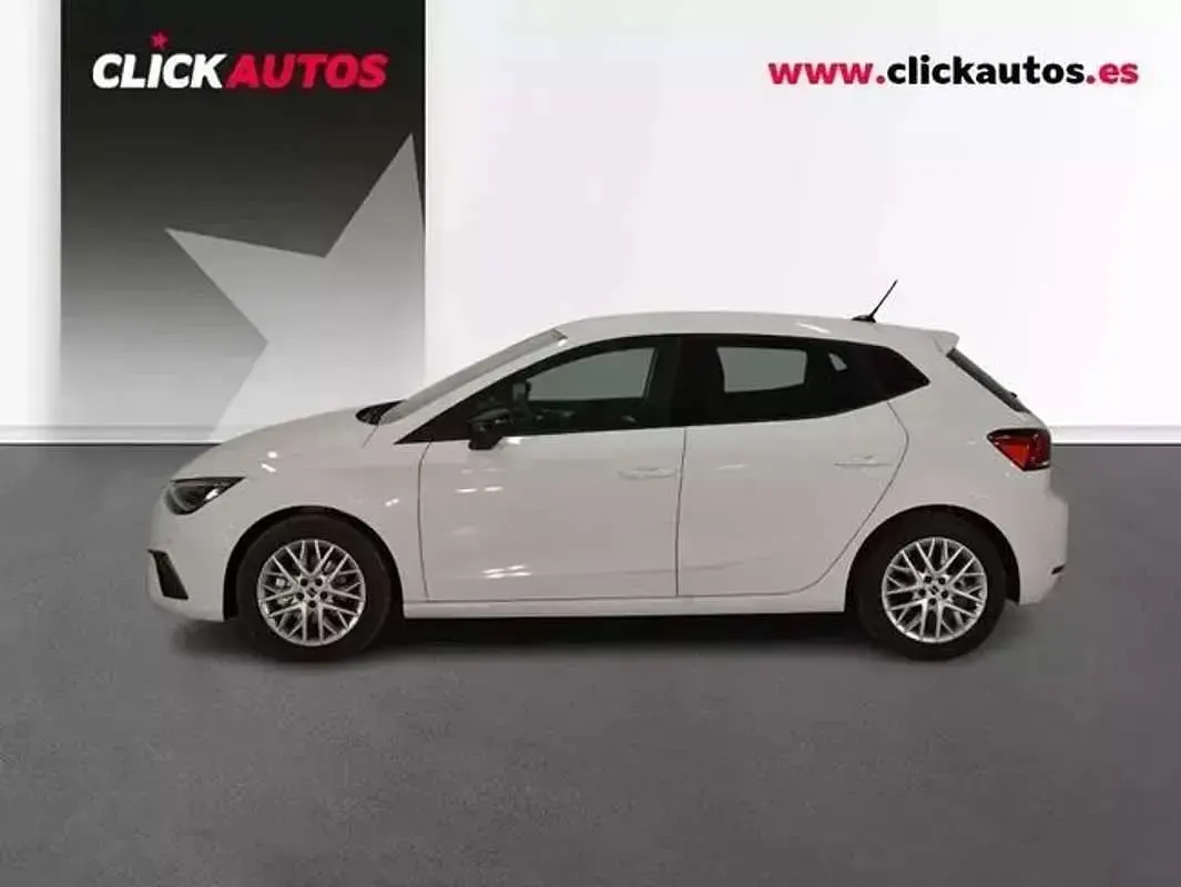 Używany Seat Ibiza FR 116 KM (85 kW) 2025 Biały Hatchback
