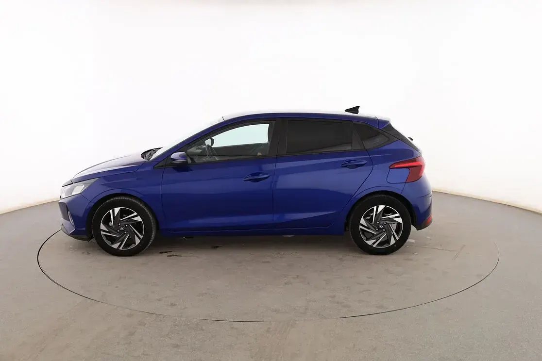 Usado Hyundai i20 84 CV (61 kW) 2022 Azul Utilitario