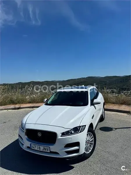 Usado Jaguar F-Pace Prestige 180 CV (132 kW) 2016 Blanco SUV