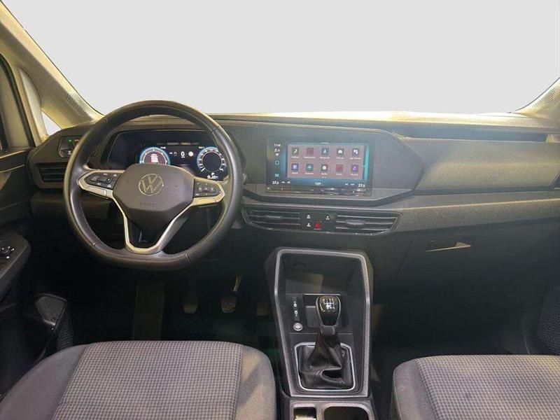 Usado VW Caddy Maxi 102 CV (75 kW) 2024 Gris Monovolumen