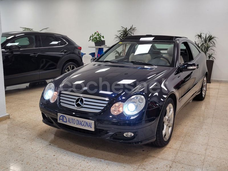 Azul Usado 2005 Mercedes C180 Sport Edition Berlina | 8500 € (Un poco caro) - Imagen 1/4