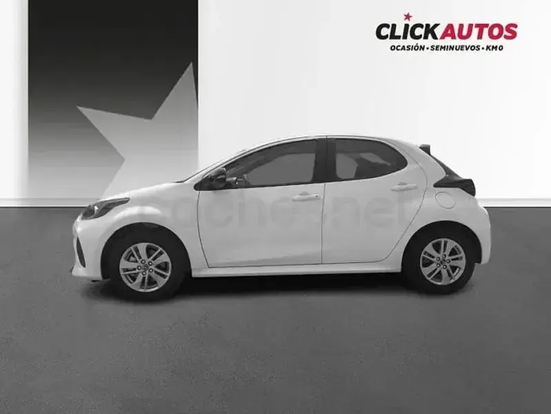 Usado Mazda 2 Center-Line 116 CV (85 kW) 2025 Blanco Utilitario