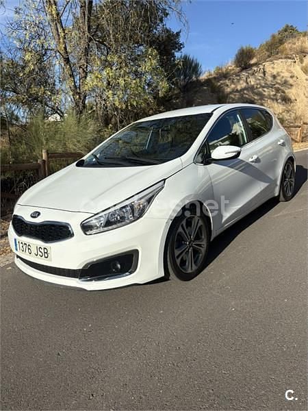 Usado Kia Ceed GT 136 CV (100 kW) 2016 Blanco Berlina