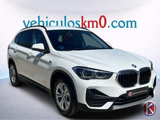 Usado BMW X1 Comfort Edition 220 CV (161 kW) 2022 Blanco SUV