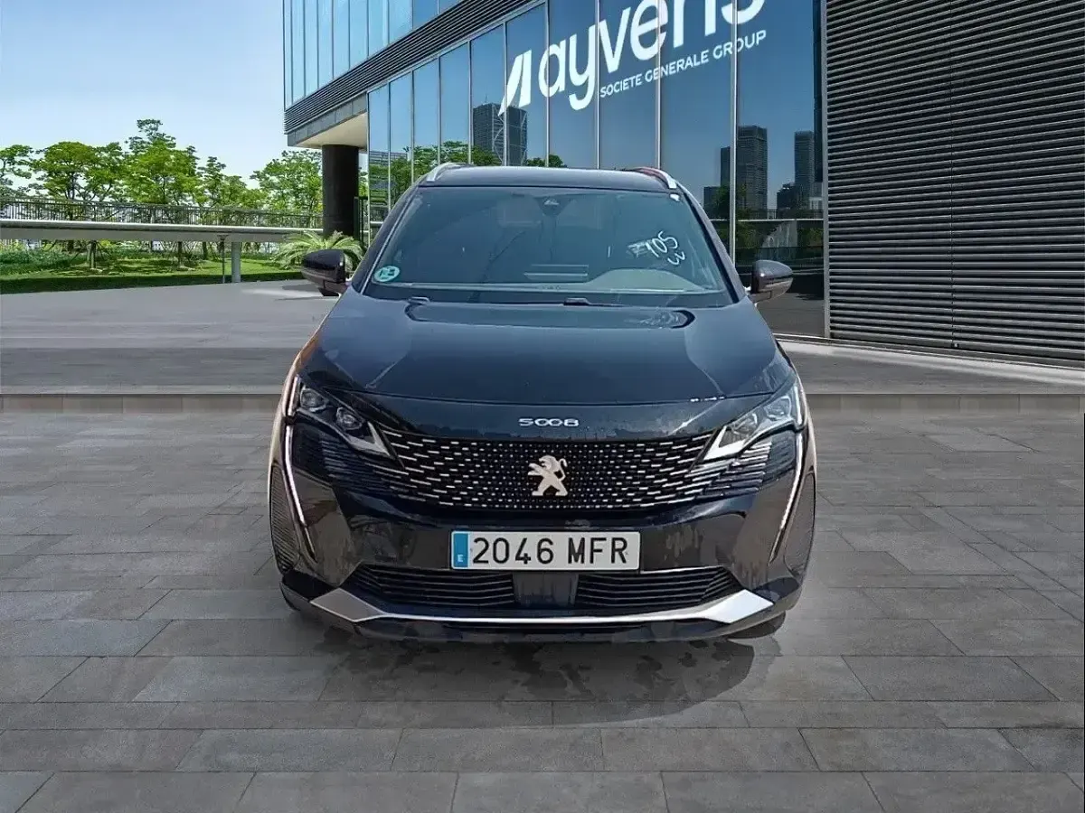 Usado Peugeot 5008 GT 131 CV (96 kW) 2023 Negro SUV