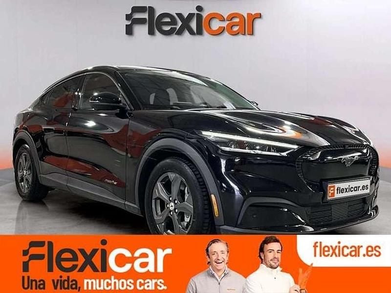 Usado Ford Mustang Mach-E 216 kW (294 CV) 2021 Negro SUV