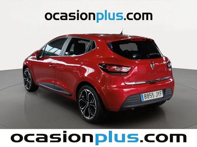 Usado Renault Clio IV Zen 120 CV (88 kW) 2017 Rojo Utilitario