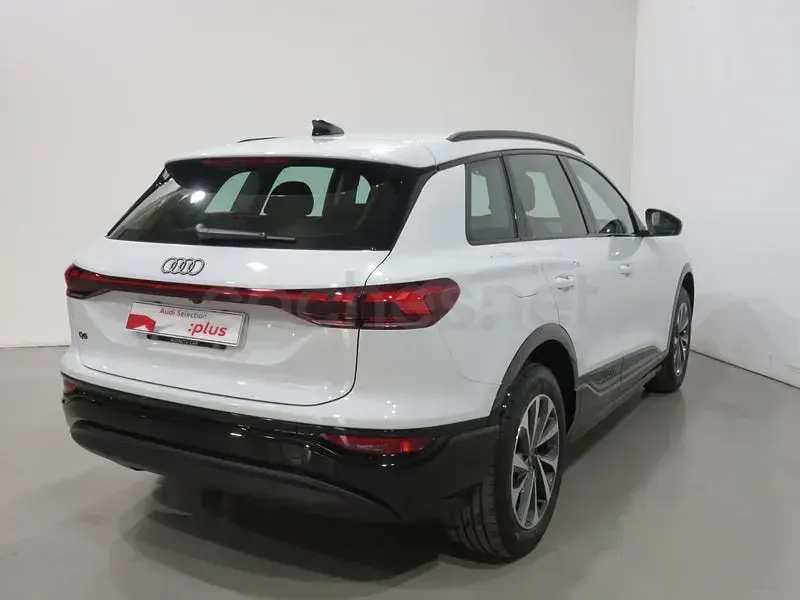 Usado Audi Q6 e-tron Advanced 2025 Eléctrico SUV