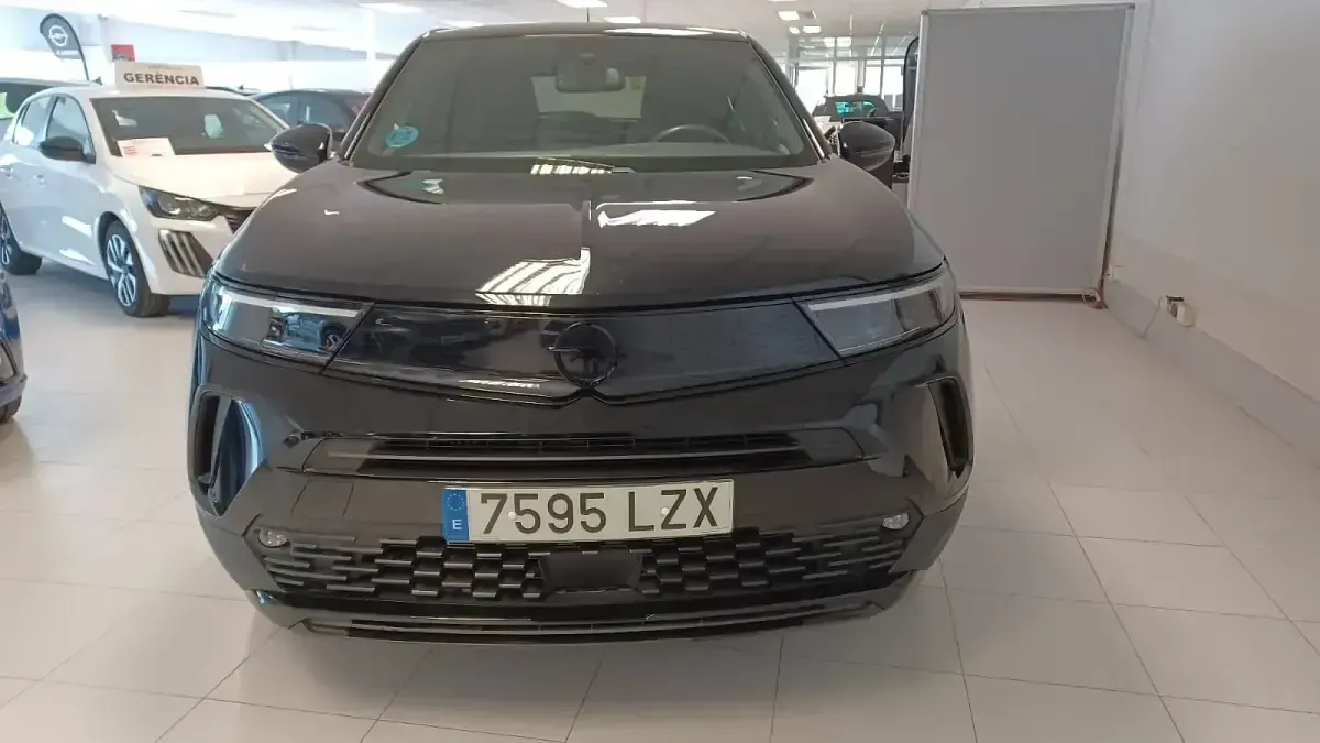 Usado Opel Mokka GS Line 130 CV (95 kW) 2022 Negro SUV