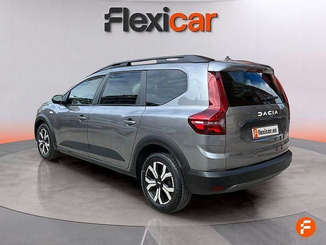 Usado Dacia Jogger Expression 110 CV (80 kW) 2024 Gris Monovolumen