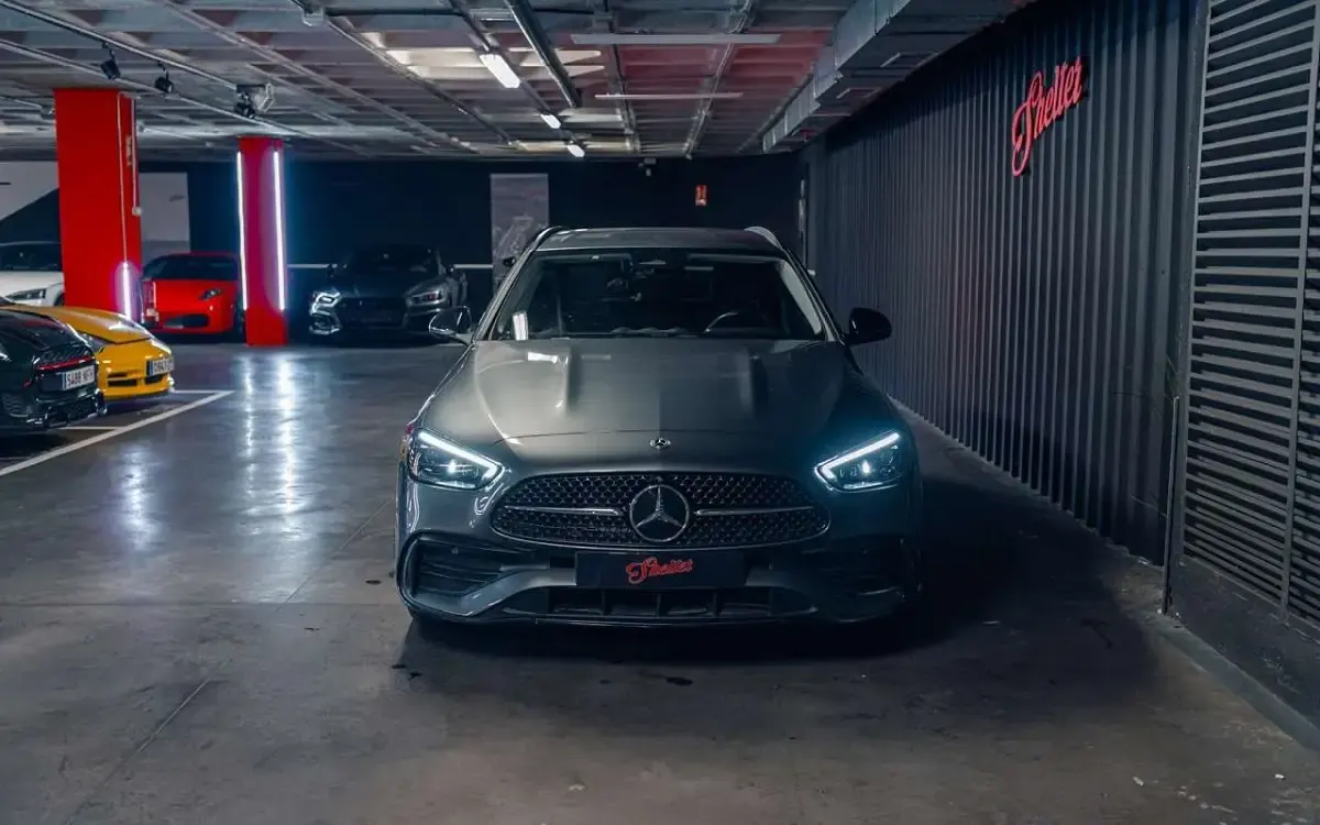 Usado Mercedes C300e 313 CV (230 kW) 2022 Familiar