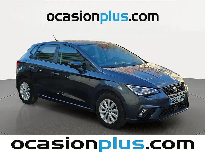 Usado Seat Ibiza Style 80 CV (58 kW) 2024 Gris Berlina