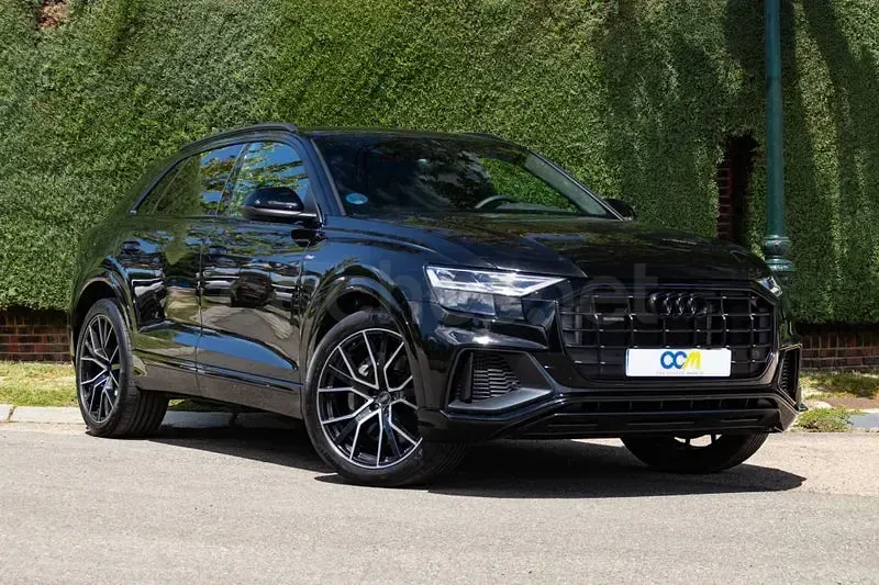 Usado Audi Q8 S-Line 394 CV (289 kW) 2024 Negro SUV