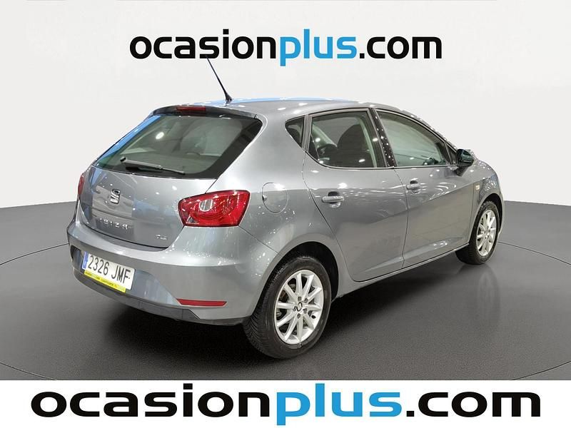 Usado Seat Ibiza Style 90 CV (66 kW) 2016 Gris Utilitario