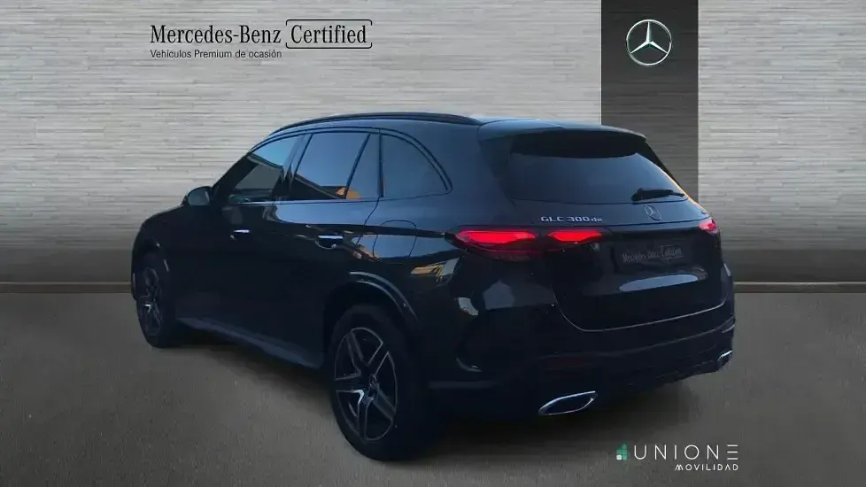 Usado Mercedes GLC300de 306 CV (225 kW) 2026 Gris
