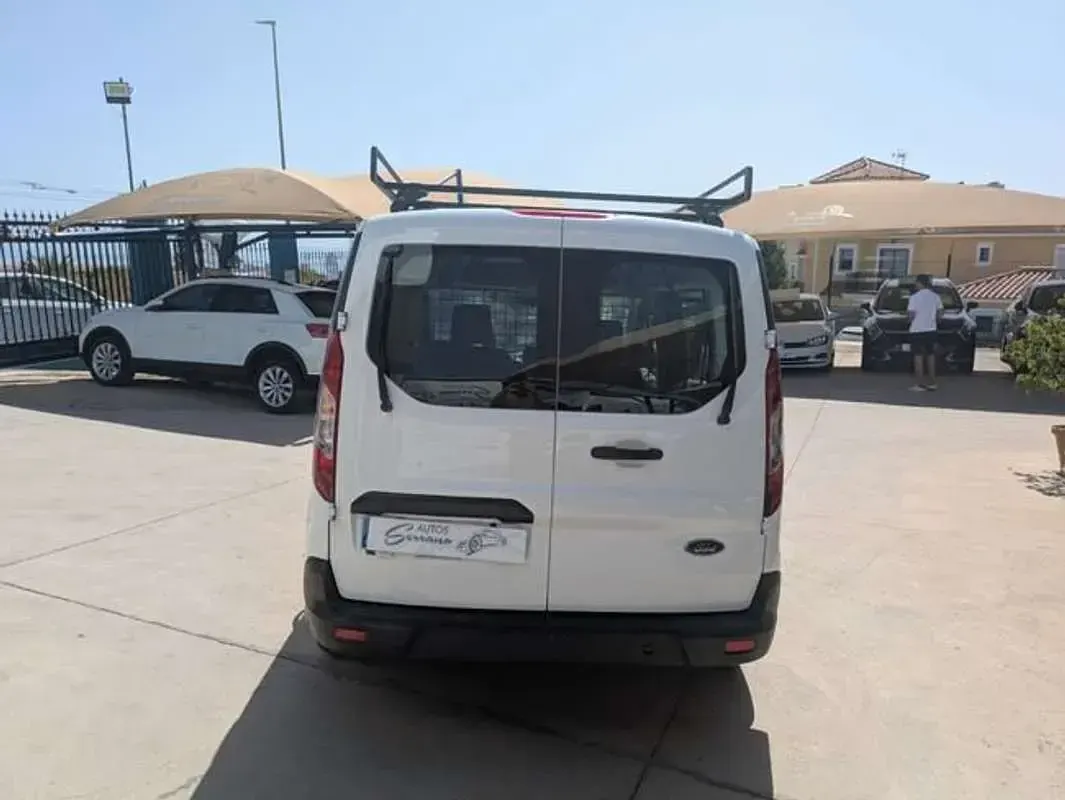Usado Ford Transit Trend 120 CV (88 kW) 2021 Blanco Van