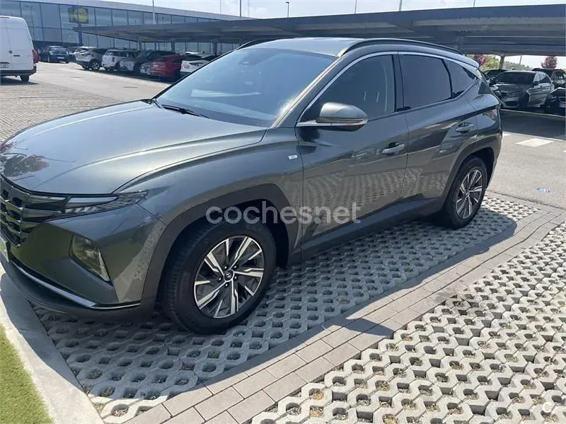 Usado Hyundai Tucson 150 CV (110 kW) 2021 Verde SUV