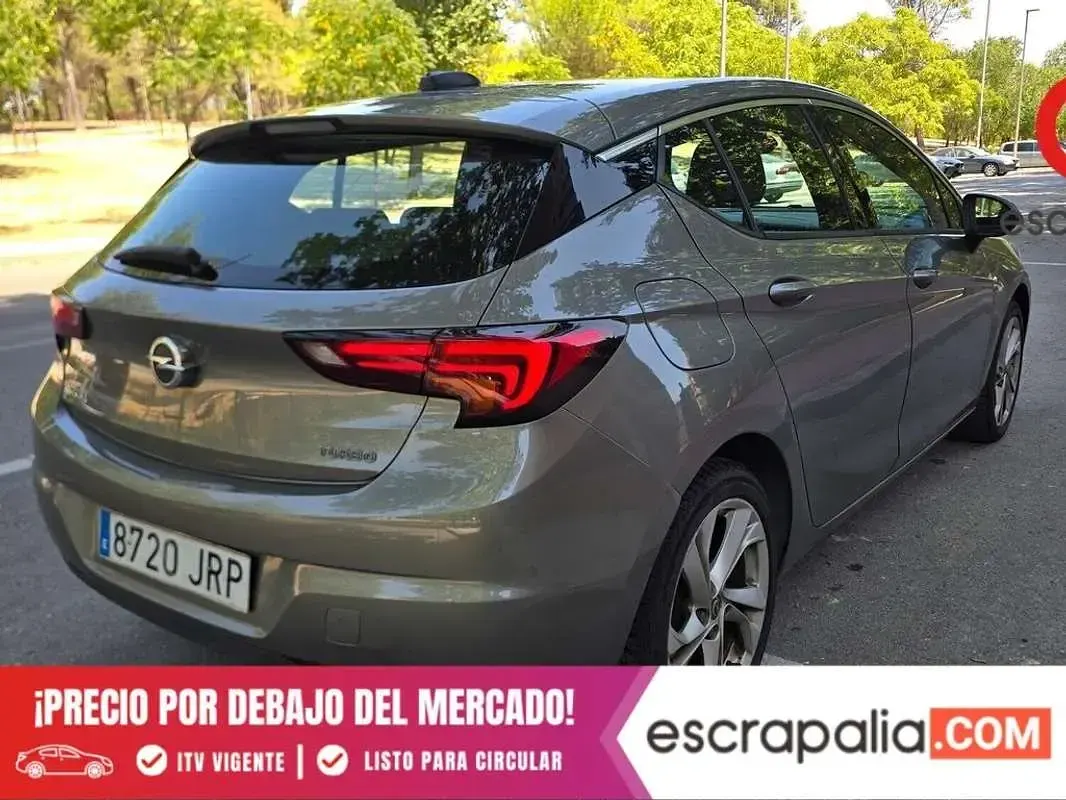 Usado Opel Astra Dynamic 150 CV (110 kW) 2016 Gris Utilitario