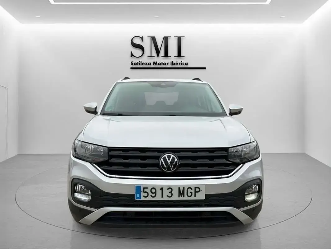 Usado VW T-Cross Advance 110 CV (80 kW) 2023 Gris SUV