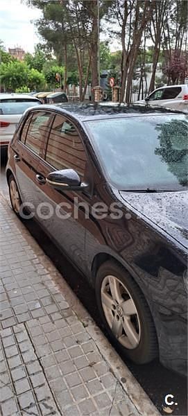 Usado VW Golf VII 105 CV (77 kW) 2012 Negro Berlina