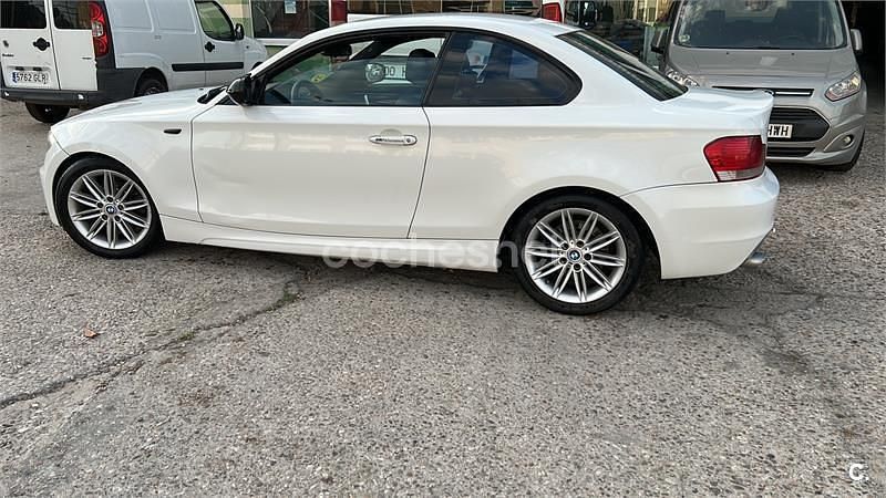 Usado BMW 118 Coupé 143 CV (105 kW) 2010 Blanco Coupe