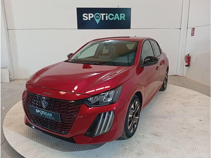 Rojo Nuevo 2025 Peugeot 208 Allure Utilitario | 23.900 € - Imagen 1/3