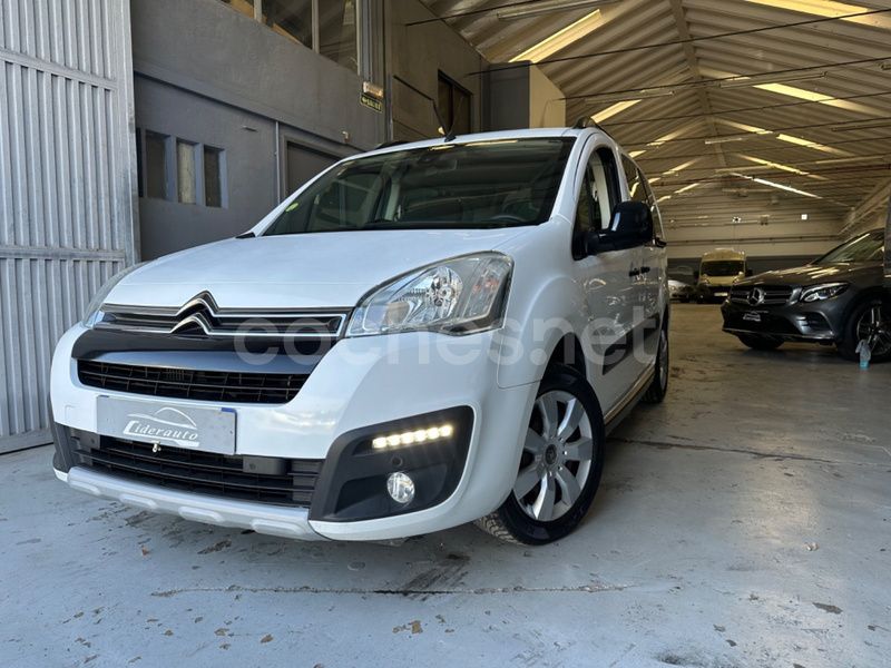 Blanco Usado 2016 Citroën Berlingo XTR Monovolumen | 12.999 € (Precio justo) - Imagen 1/4