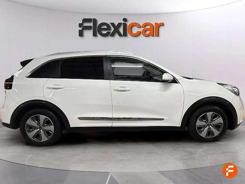 Usado Kia Niro 141 CV (103 kW) 2019 Blanco SUV