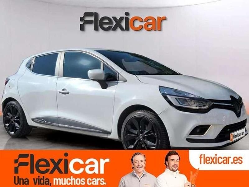 Usado Renault Clio IV Zen 120 CV (88 kW) 2017 Blanco Utilitario