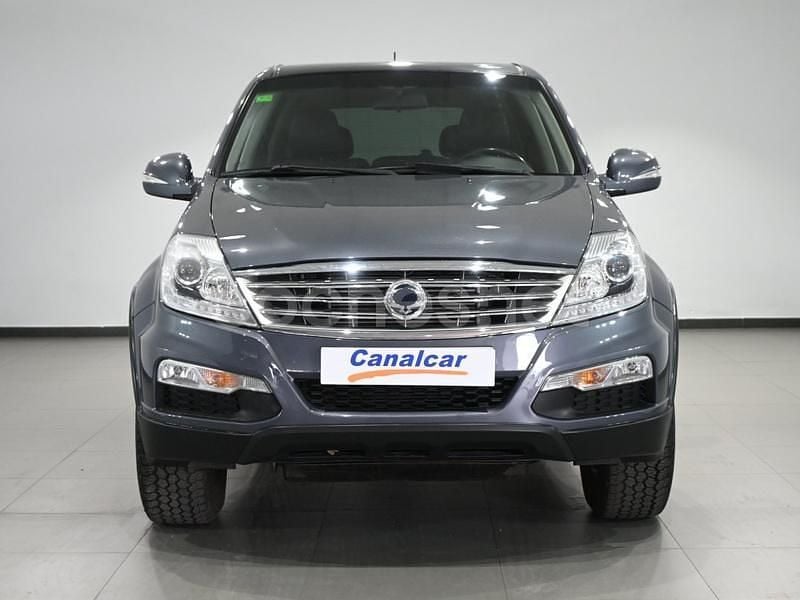 Usado Ssangyong (KGM) Rexton 178 CV (130 kW) 2017 Gris SUV