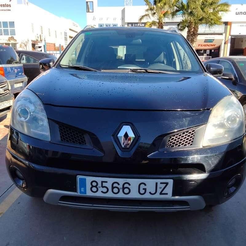 Usado Renault Koleos Dynamique 150 CV (110 kW) 2008 Negro SUV