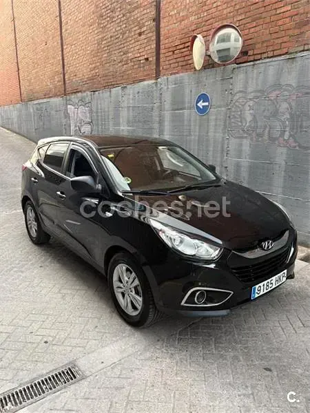 Usado Hyundai ix35 Comfort 116 CV (85 kW) 2012 Negro SUV