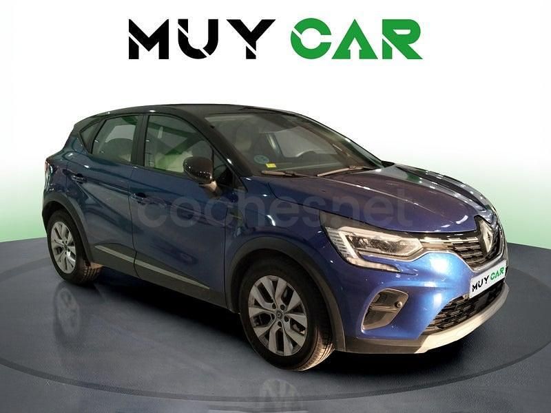 Usado Renault Captur Intens 101 HP (74 kW) 2020 Azul SUV