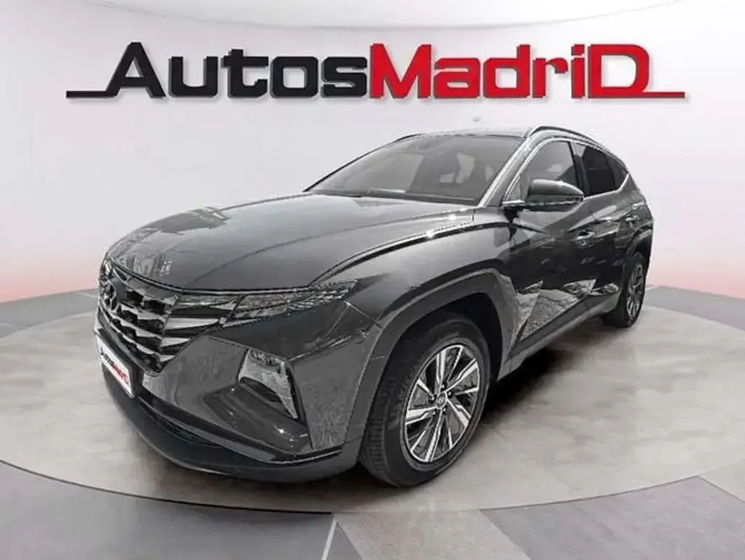 Usado Hyundai Tucson 232 CV (170 kW) 2021 Gris SUV