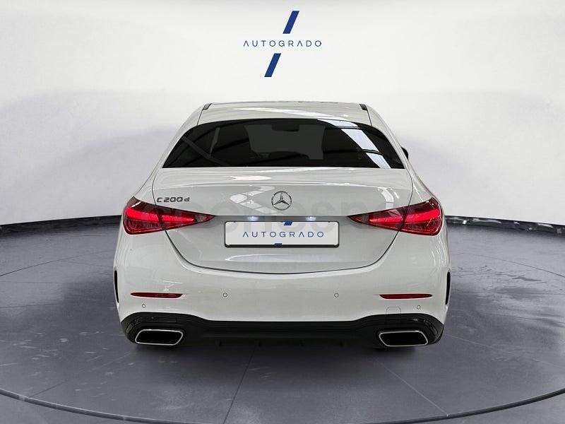 Usado Mercedes C200 163 CV (119 kW) 2023 Blanco Berlina