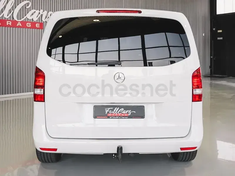 Usado Mercedes V220 163 CV (119 kW) 2020 Blanco Monovolumen